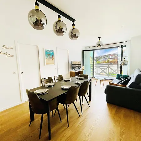 Refuge Chaleureux Et Lumineux, Wifi, Balcon, Parking Au Coeur De 도빌