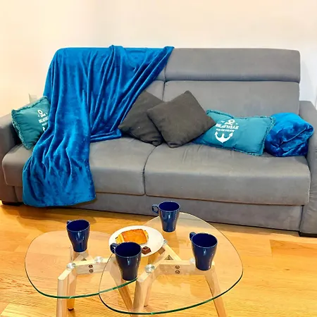 Refuge Chaleureux Et Lumineux, Wifi, Balcon, Parking Au Coeur De *