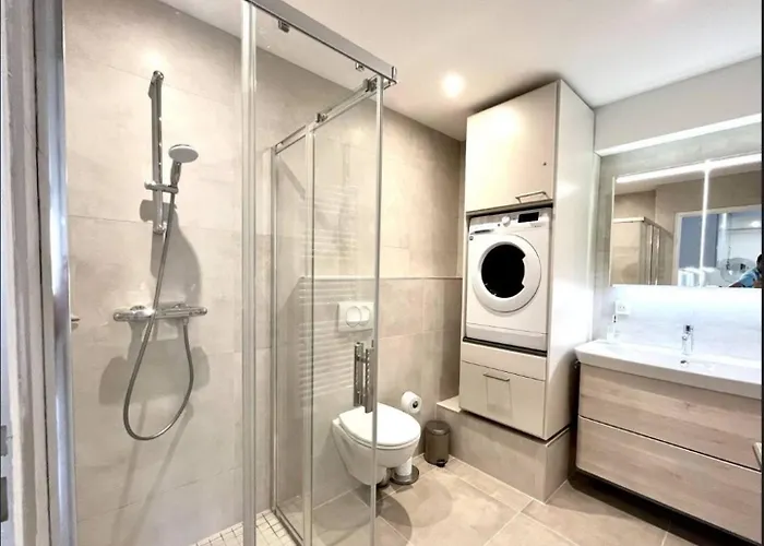 Refuge Chaleureux Et Lumineux, Wifi, Balcon, Parking Au Coeur De 아파트 도빌