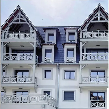 Apartment Sejour Authentique - Balcon, Parking & Wifi Ultra-rapide *
